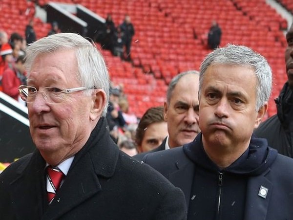 Ferguson Jelaskan Alasan Utama Kegagalan Mourinho di Manchester United