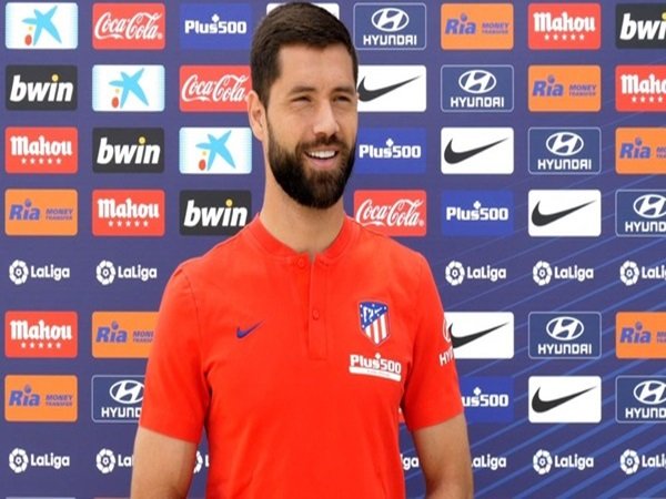 Krisis Bek Tengah, Barcelona Incar Defender Atletico Madrid