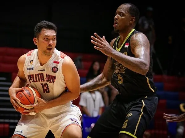 Bali United diperkuat oleh Komink dan Daniel Wenas.