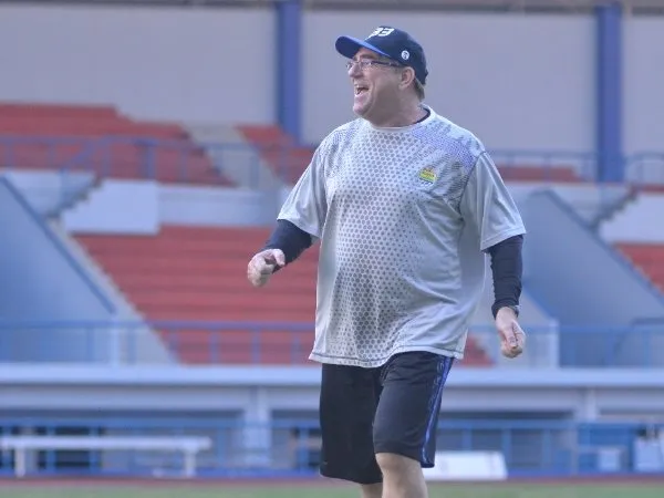 Pelatih Persib, Robert Rene Alberts