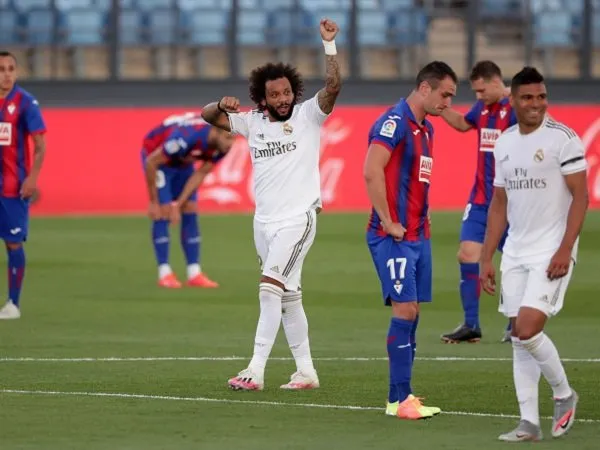 Real Madrid melawat ke kandang Eibar untuk pertandingan berikutnya di La Liga.