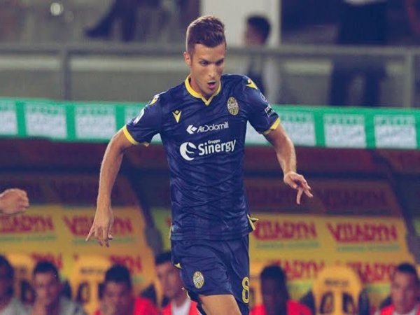 Cari Penerus Lulic, Lazio Incar Servis Winger Hellas Verona