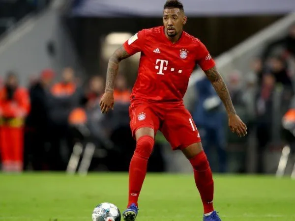 Jerome Boateng Diinginkan AC Milan