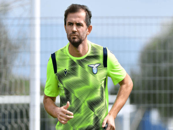 Januari Jadi Bulan Menentukan Bagi Kapten Lazio, Senad Lulic