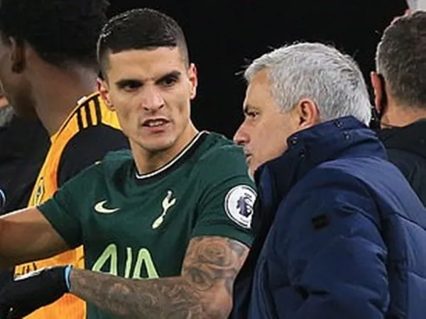 Tottenham jatuhkan hukuman denda pada Erik Lamela dkk