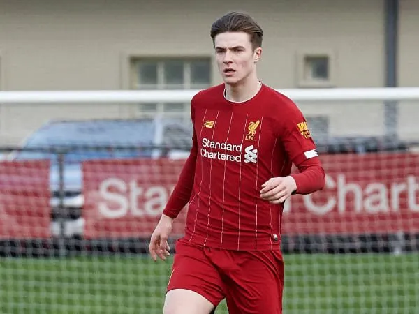 Liverpool Krisis di Pertahanan, Bek Mudanya Dipanggil Pulang