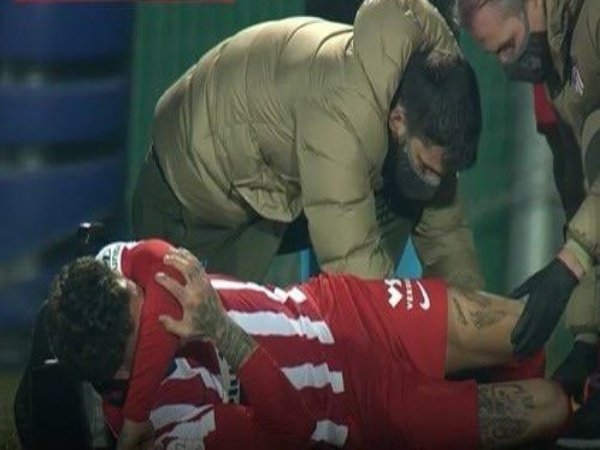 Mengkhawatirkan! Jose Gimenez Kembali Mengalami Cedera