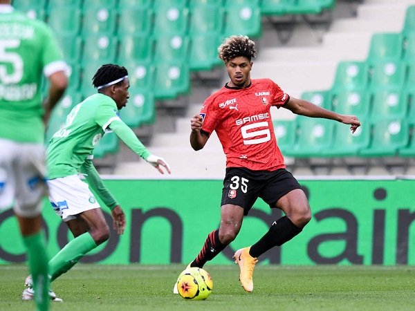 Milan Masih Minat Rekrut Striker Rennais Georginio Rutter