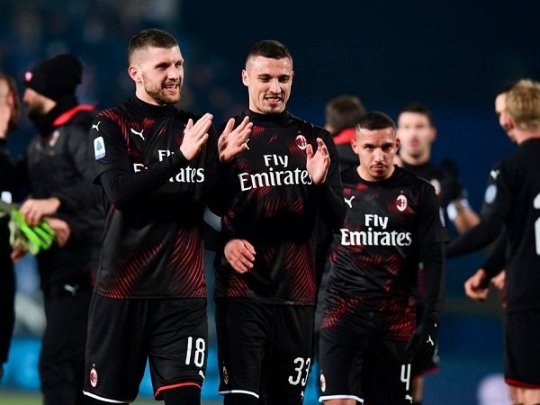 Pioli Minta Pertahankan Krunic, Milan Pantau Gelandang Lille