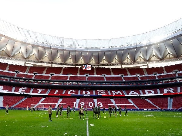Atletico Madrid Gunakan Teknologi Canggih Singkirkan Salju di Metropolitano