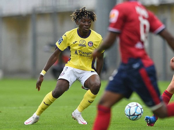 Dianggap Pelapis Ideal Kessie, Milan Ingin Rekrut Kone dari Toulouse