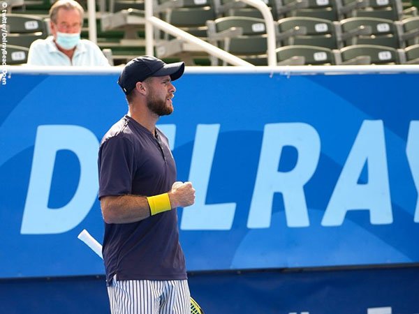 Didenda Karena Keberatan Kenakan Masker Saat Wawancara, Ini Reaksi Harrison