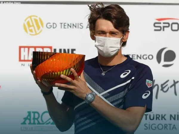 Alex De Minaur juarai Antalya Open tanpa usai lawannya mundur