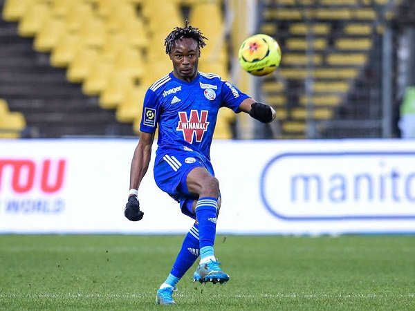 Milan Capai Kesepakatan dengan Target No. 1, Mohamed Simakan