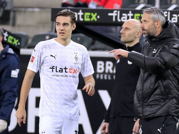 Milan Bakal Bersaing dengan Tim-tim Elite Eropa Buru Florian Neuhaus