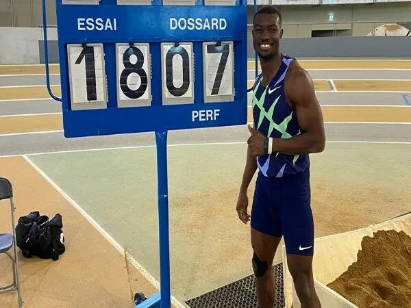 Hugues Fabrice Zango Pecahkan Rekor Dunia Triple Jump Indoor