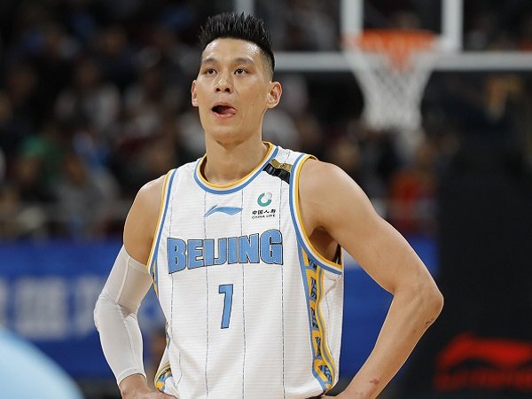 Jeremy Lin Rela Tinggalkan Ketenaran untuk Bermain di NBA
