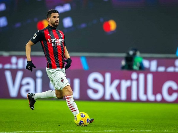 Kembali Inginkan Bek Milan, Parma Lirik Musacchio