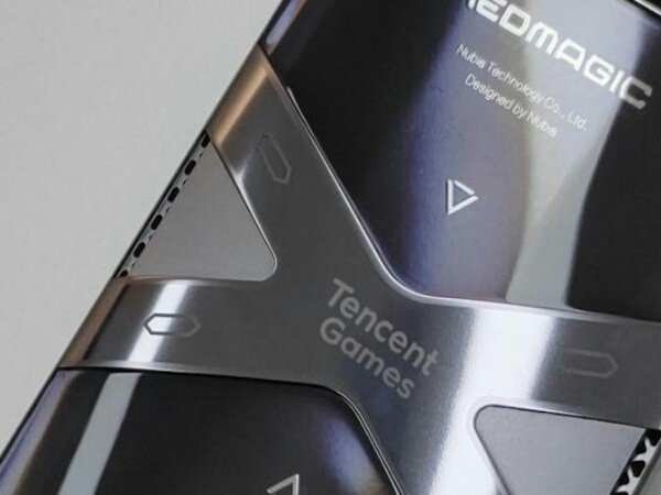 Bermitra dengan Tencent, RedMagic Rilis Ponsel Spesial untuk Fans Esports