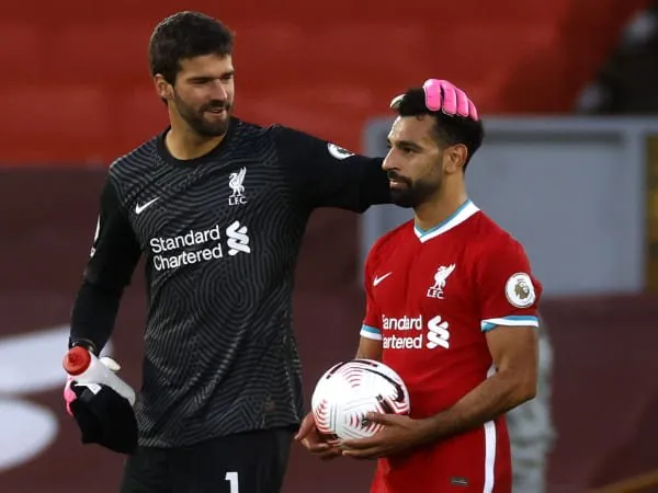 Neville Nilai Ada Tiga Pemain Kelas Dunia di EPL, Dua Dari Liverpool