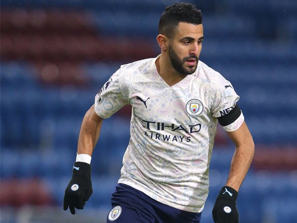 Pelatih Aljazair: Riyad Mahrez Tak Bahagia di Manchester City