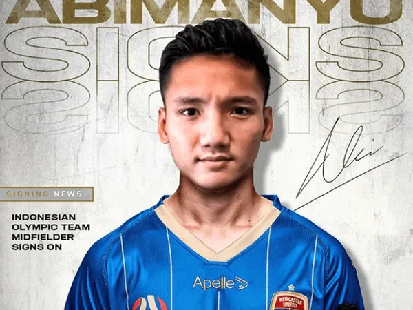 Syahrian Abimanyu diperkenalkan sebagai rekrutan anyar Newcastle Jets