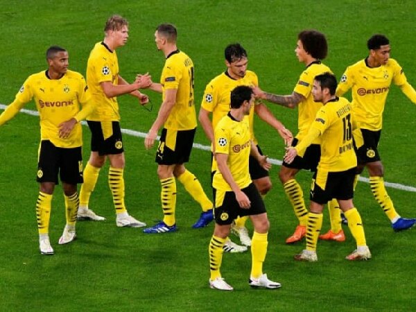 Axel Witsel Dicoret dari Skuat Liga Champions Borussia Dortmund