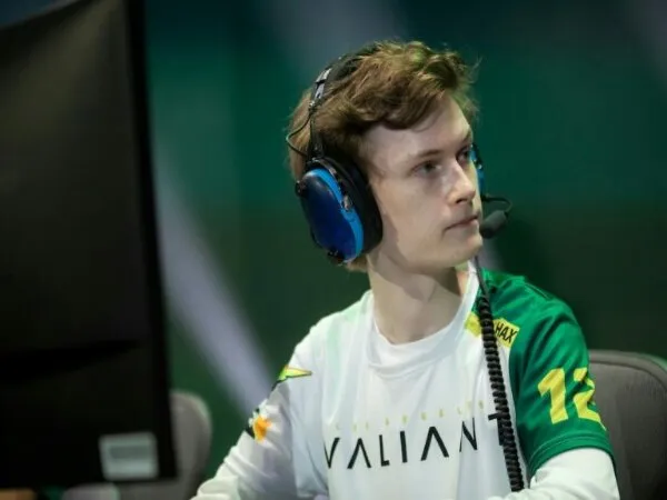 London Spitfire Rekrut Mantan DPS LA Valiant, Johannes "Shax" Nielsen