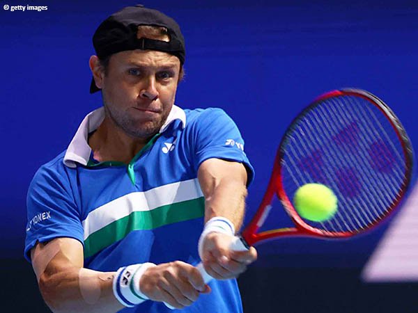 Radu Albot Lulus Ujian Pertama Singapore Tennis Open
