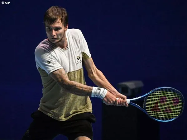 Alexander Bublik melenggang ke final Singapore Tennis Open 2021