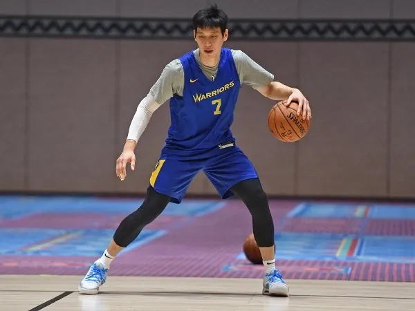 Jeremy Lin sakit hati keturunan Asia kerap dilecehkan.