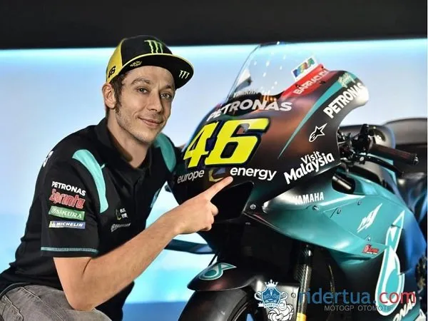Valentino Rossi, Petronas Yamaha SRT