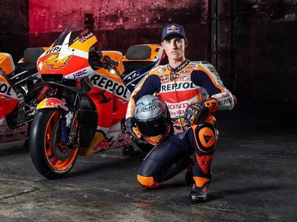 Pol Espargaro masih tak percaya dengan kenyataan ia sudah perkuat Repsol Honda.
