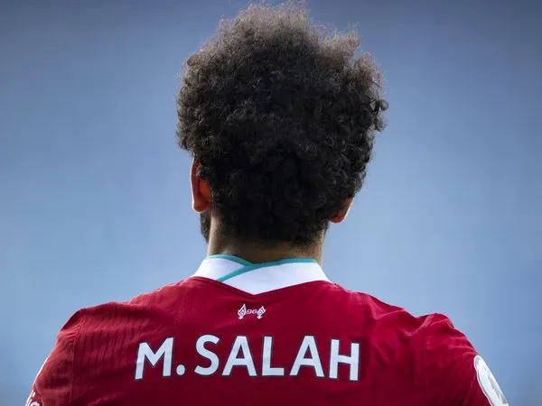 Ada satu hal yang mengganjal Real Madrid untuk mendatangkan Mohamed Salah di musim panas esok / via Getty Images