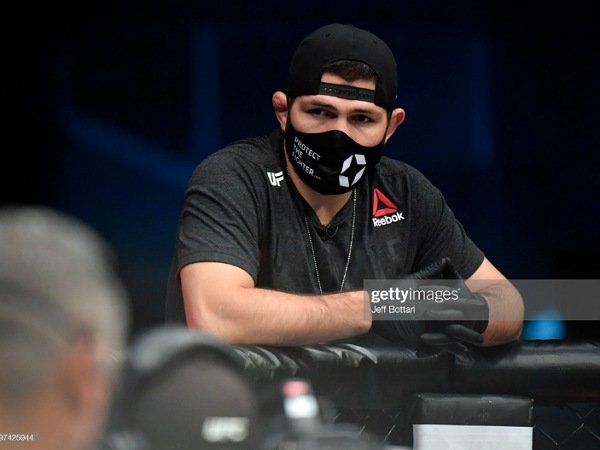 Kelelahan Latihan Juga Salah Satu Alasan Khabib Nurmagomedov Pensiun