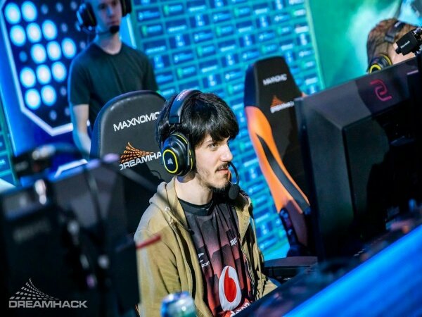 Wolves Esports Datangkan Mantan Juara Dunia ke Roster Rocket League