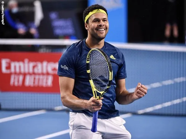 Jo WIlfried Tsonga melangkah ke babak kedua di Marseille musim 2021