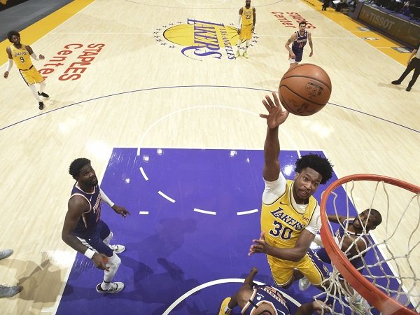 Los Angeles Lakers Beri Kontrak 10 Hari Kedua Untuk Damian Jones