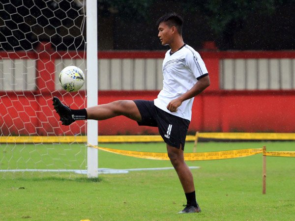 Persita Tangerang Rekrut Ahmad Nur Hardianto dan Kevin Gomes