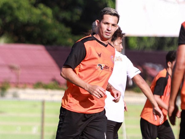 Silvio Escobar Siap Bayar Kepercayaan Persiraja Banda Aceh