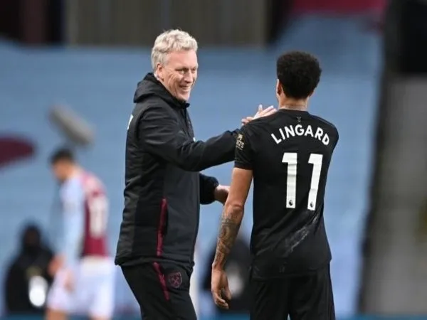 David Moyes mengatakan bahwa West Ham akan berupaya untuk mempermanenkan status Jesse Lingard musim panas ini / via Getty Images