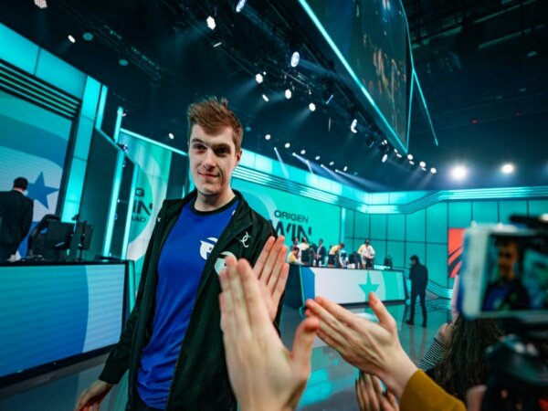 Team Liquid Kunci Tempat di Playoff LCS 2021 Setelah Menang atas Dignitas