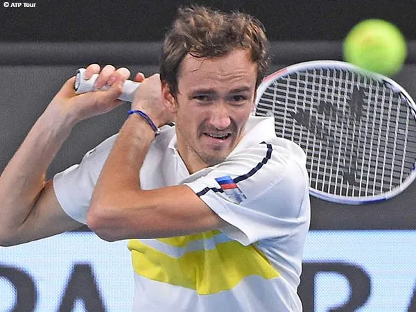 Daniil Medvedev melaju ke final di Marseille musim 2021