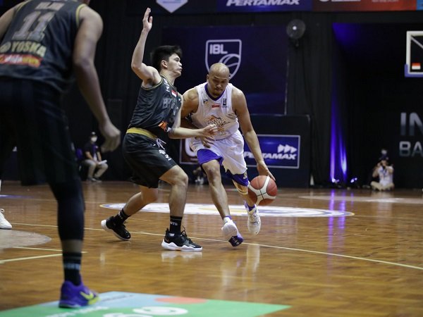 Satria Muda Pertamina Sudahi Perlawanan West Bandits Solo