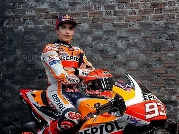 Davide Brivio yakin pebalap muda bakal sulitkan Marc Marquez.