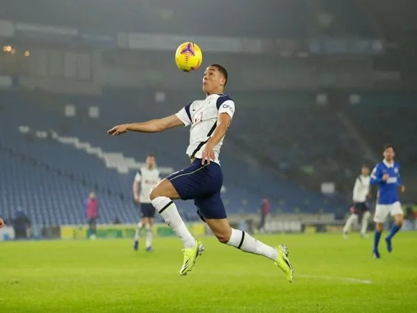 Tottenham ingin permanenkan Vinicius