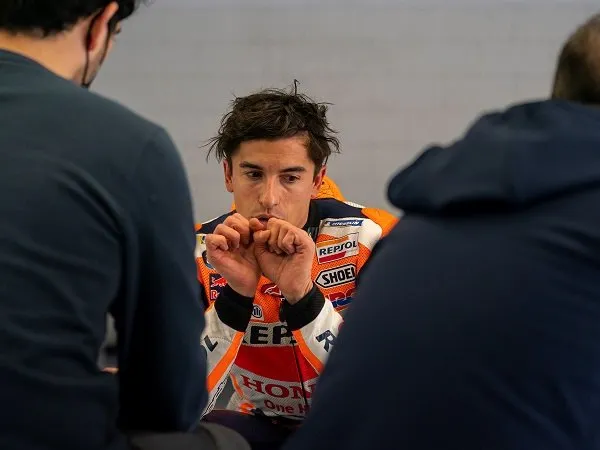 Cal Crutchlow tak terkejut apabila Marc Marquez langsung gahar lagi.