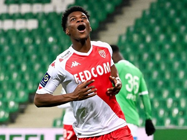 Milan dan Inter Menyesal Tak Rekrut Gelandang Monaco Aurelien Tchouameni