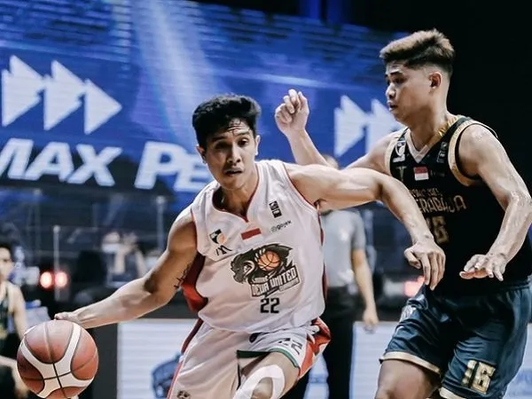 Pemain andalan Louvre Dewa United Surabaya, Kevin Moses Poetiray. )Images: IBL)