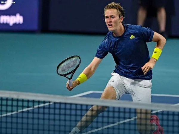 Sebastian Korda melenggang ke babak kedua di Miami musim 2021